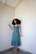 Load image into Gallery viewer, Pretty Linen Dress
